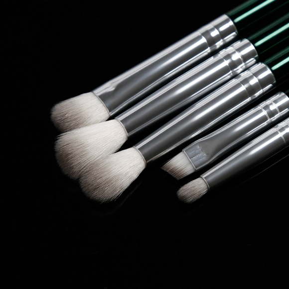 MOTD Starter Eye 5-Piece Makeup Brush Set - Picture 6 of 7